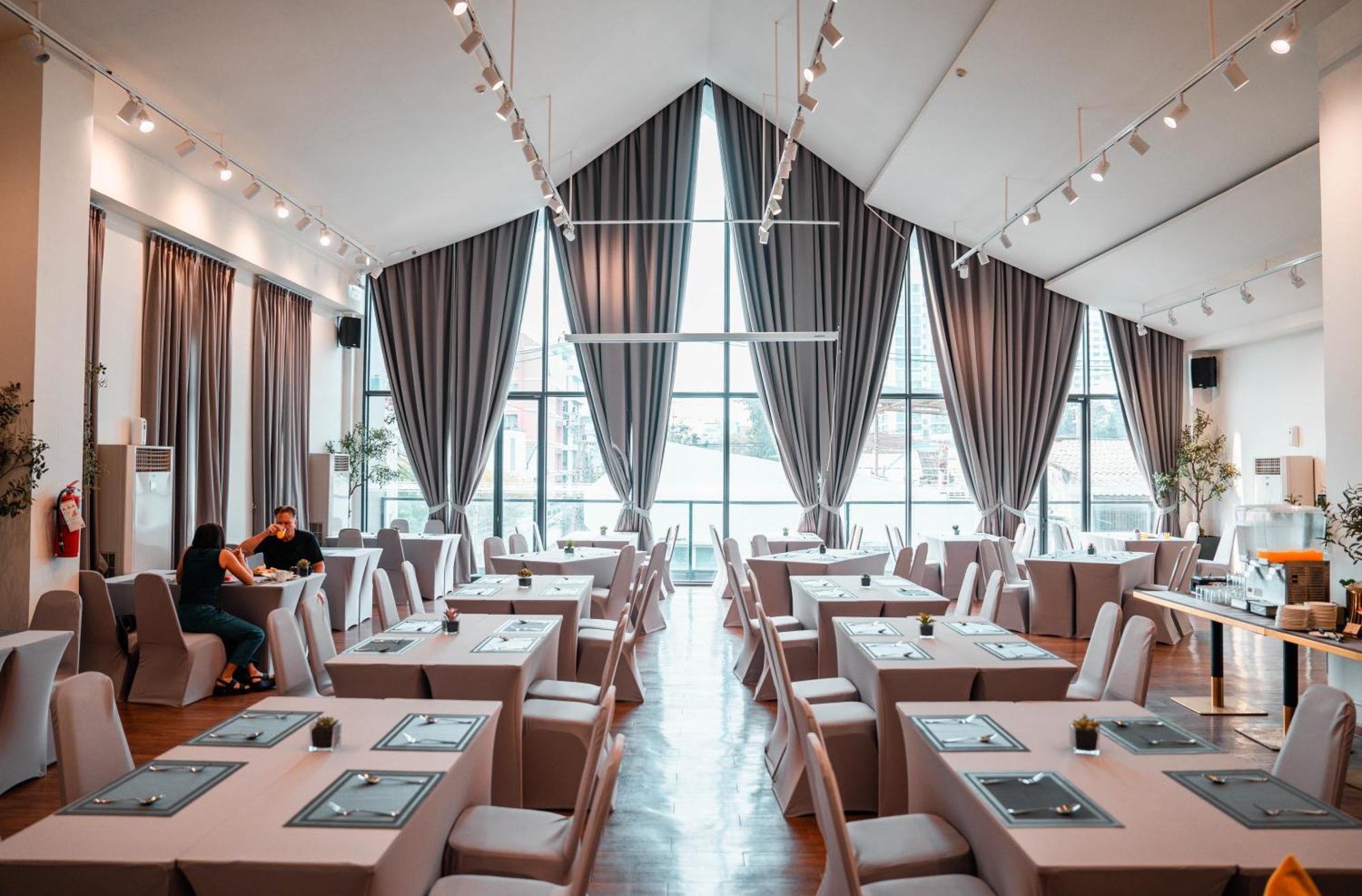 Surestay By Best Western Iconic Ari-Jatujak Bangkok Exterior foto